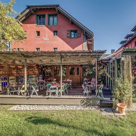 La Maison Rouge Chambery Exterior photo