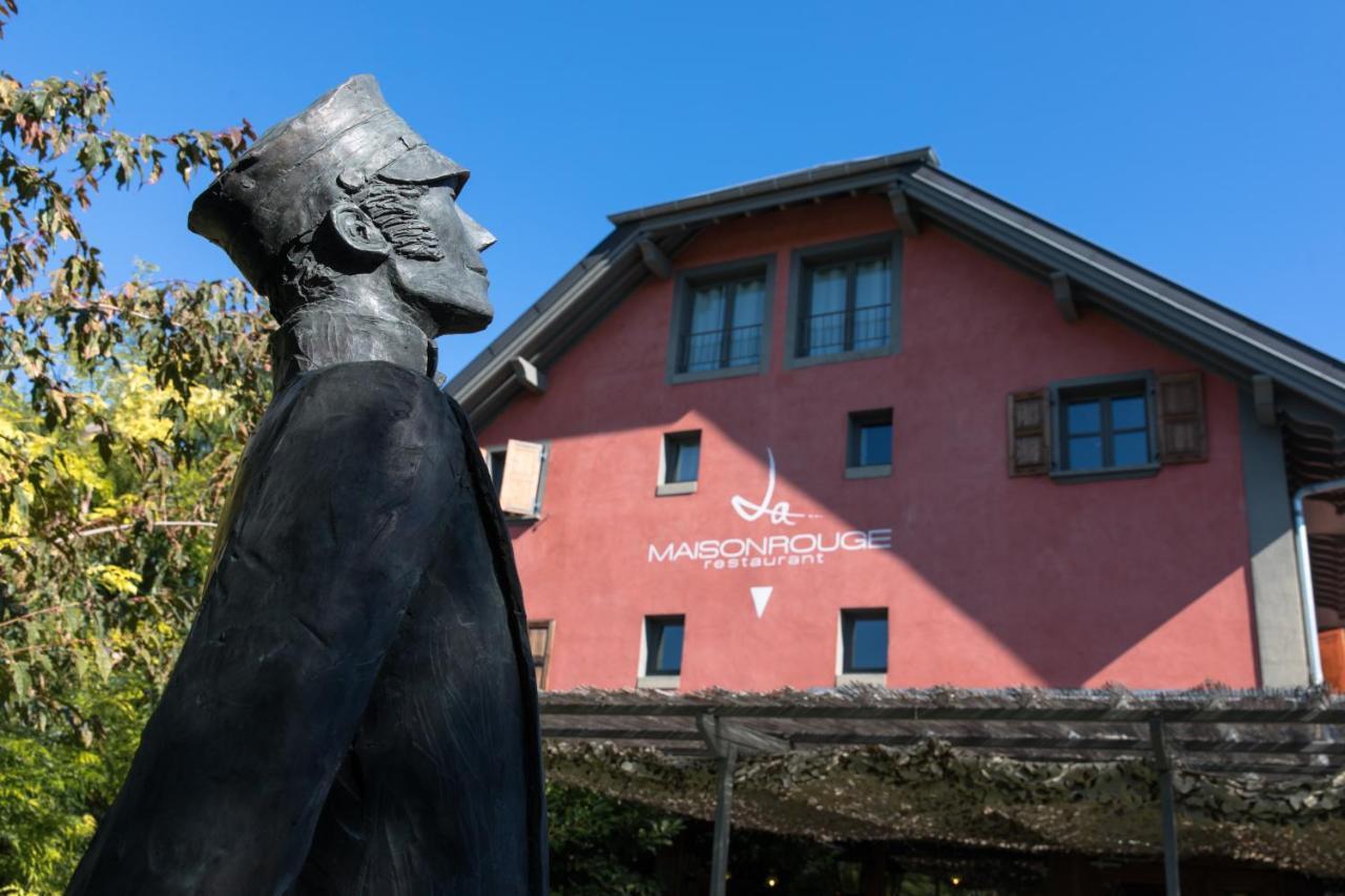 La Maison Rouge Chambery Exterior photo